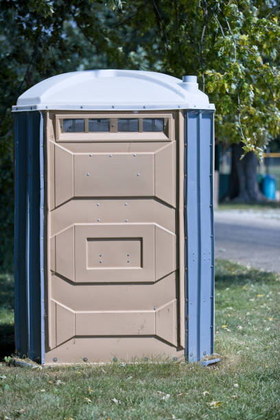 Portable Toilet Options We Offer in Bath, ME